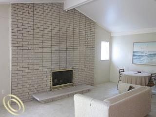 3rd image of 44247 Craftsbury Ct