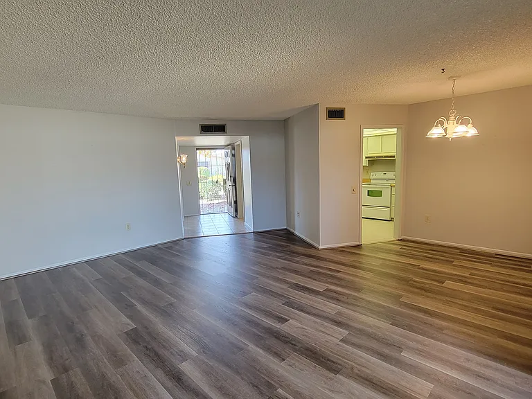 19253 N Star Ridge Dr — Photo 10