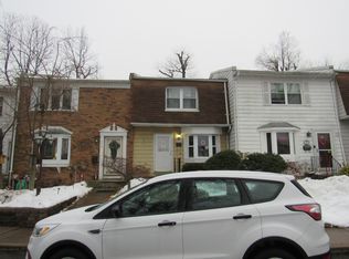 272 Mount Vernon Cir, Bensalem, PA 19020