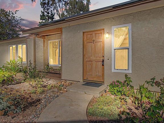 3rd image of 10028 Chavacan Ln