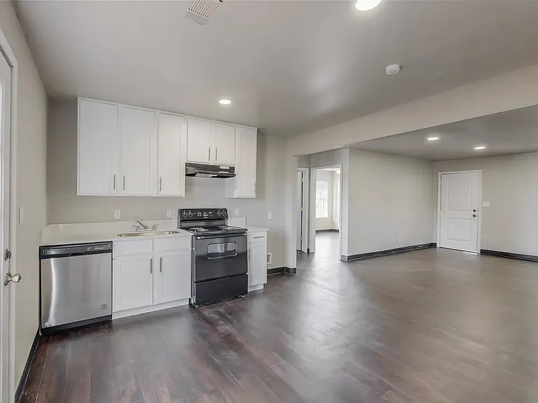 3810 Cotton Ln — Photo 21
