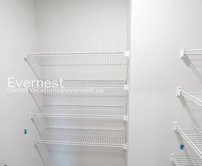 167 E Millbrook Dr — Photo 16