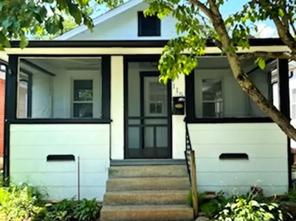 115 18th St, Dunbar, WV 25064