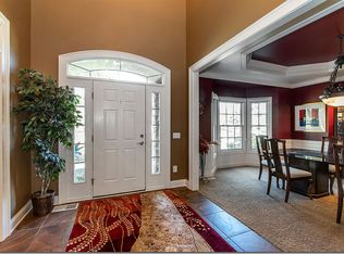 38410 Flanders Dr, Solon, OH 44139