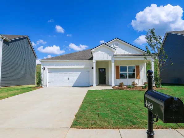 4489 Rosser Farms Pkwy, Bessemer, AL 35022