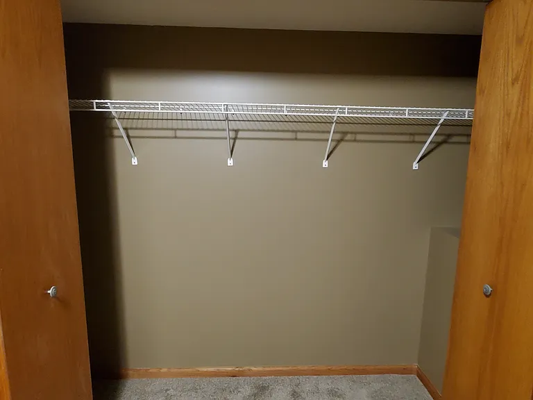 782 Liberty Heights Dr — Photo 2