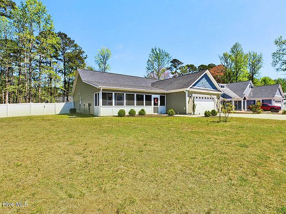 5th image of 116 Boundary Loop Road NW