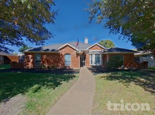 2065 Mossberg Dr, Plano, TX 75023
