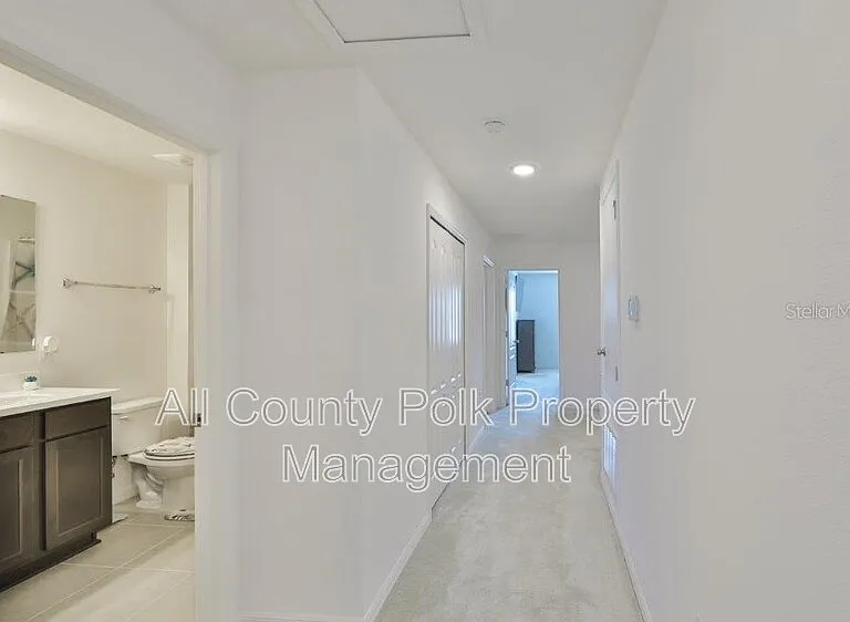 3867 Hampstead Ln — Photo 13