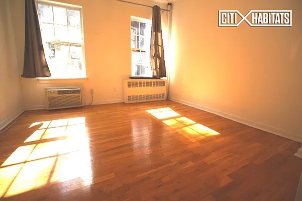 Rented by Citi Habitats | media 16