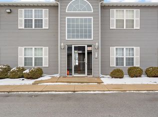 8214 Lincoln Cir APT C, Merrillville, IN 46410