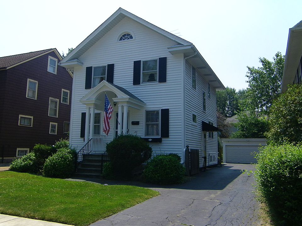 1st image of 33 Coolidge Dr