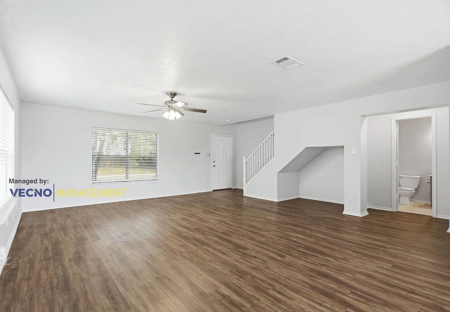 4 bed, 2.5 bath, 2300 sqft, $2,100 — Photo 4