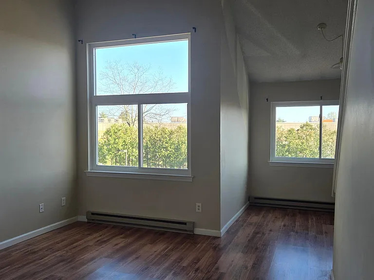 35 Ruth St #34 — Photo 3