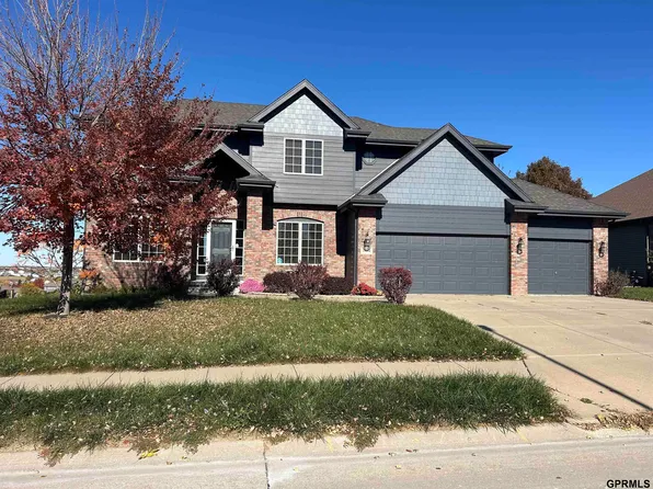 17212 Chutney Dr, Omaha, NE 68136