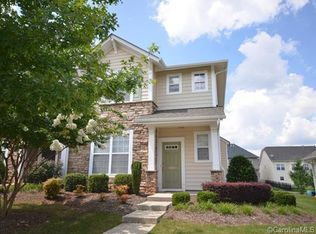 8024 Lynwood Sq, Waxhaw, NC 28173
