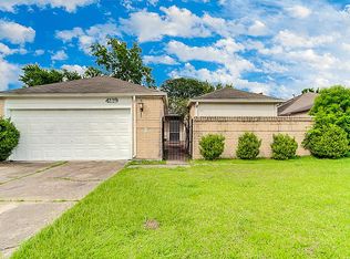 4119 Knoll Glen Dr, Houston, TX 77082