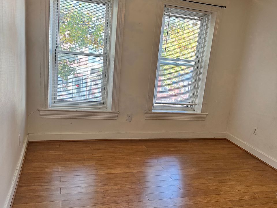 Perfect view of king street.