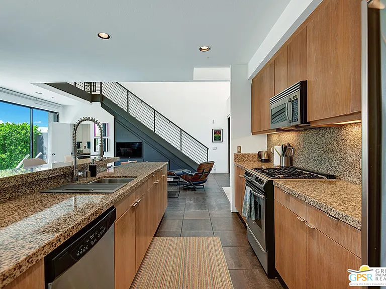 1456 E Baristo Rd — Photo 13