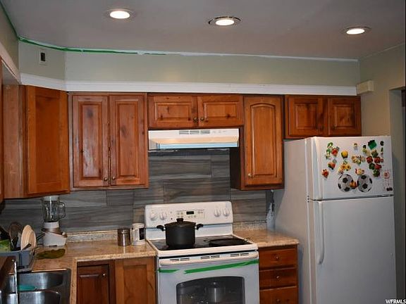 4th image of 1186 N Buccaneer Dr