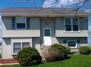 7602 W Moorefield Dr, Frankfort, IL 60423