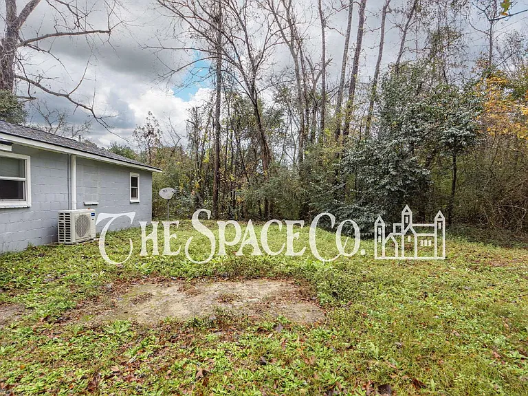 209 Testament Ln — Photo 22