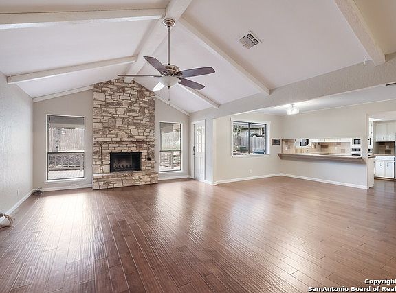 3rd image of 8422 Honiley St