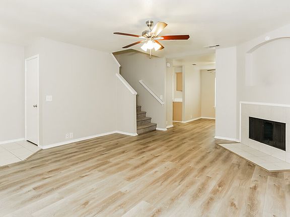 5th image of 231 Tulane Dr