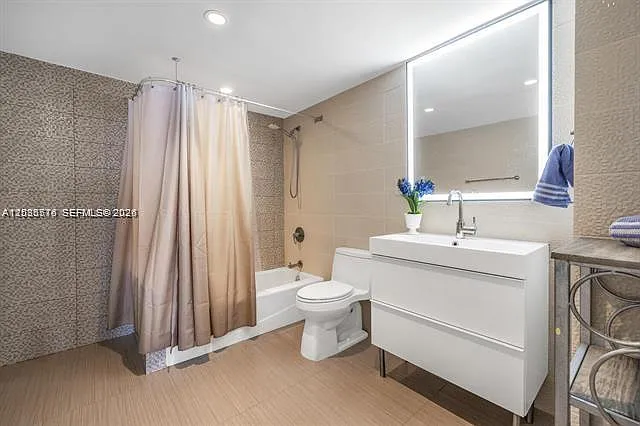 19390 Collins Ave #702 — Photo 21