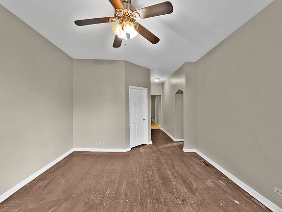 4th image of 35 W 109th St