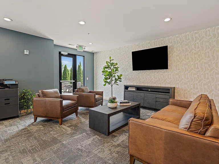 The Woodlands Lounge