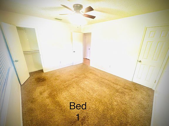 3rd image of 302 W Tena St