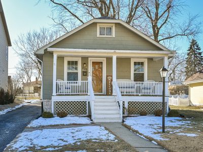 235 W Harrison Rd, Lombard, IL, 60148