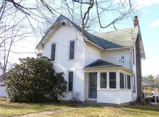7993 Elm St, Garrettsville, OH 44231