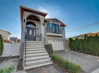 14734 11th Ave, Whitestone, NY 11357
