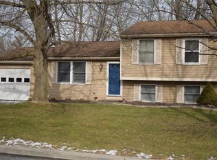 121 Dorando Way, Liverpool, NY 13090
