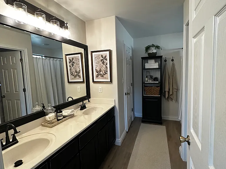 6137 Ortiz Dr — Photo 9