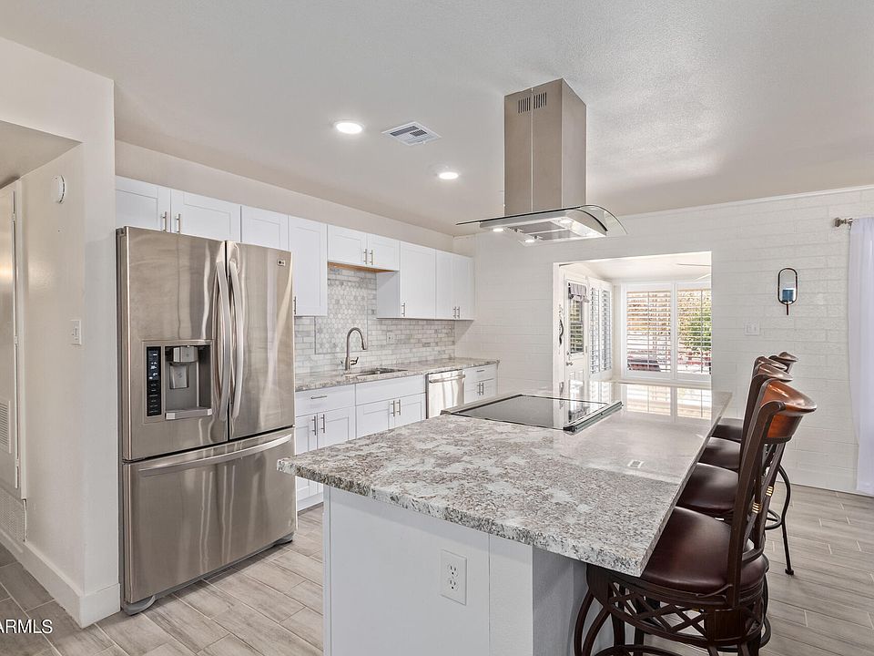 1st image of 12247 N 105TH Avenue