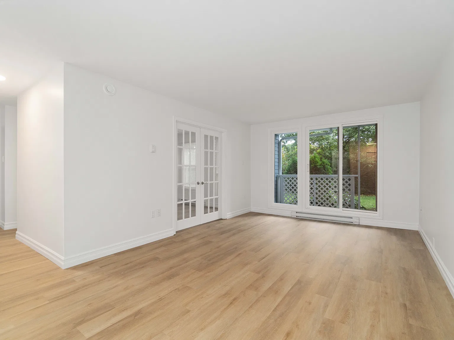 1 Brookdale Court Dartmouth — Photo 3