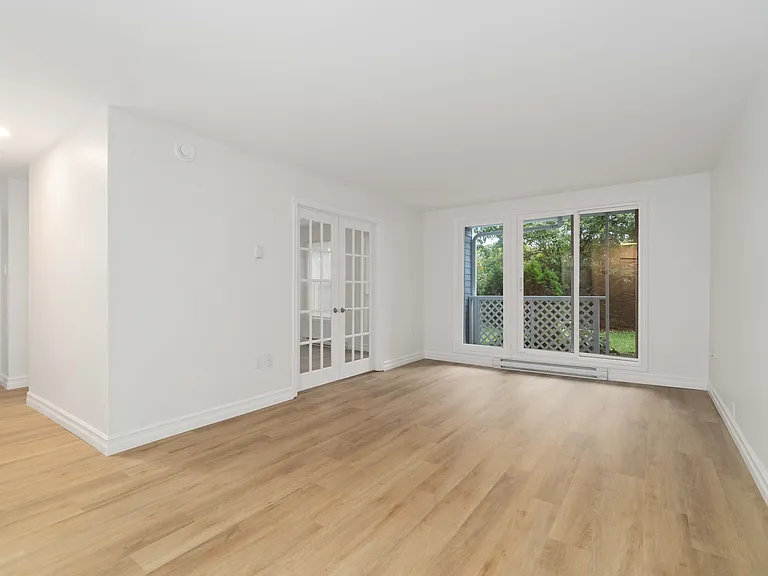 1 Brookdale Ct #107 — Photo 3