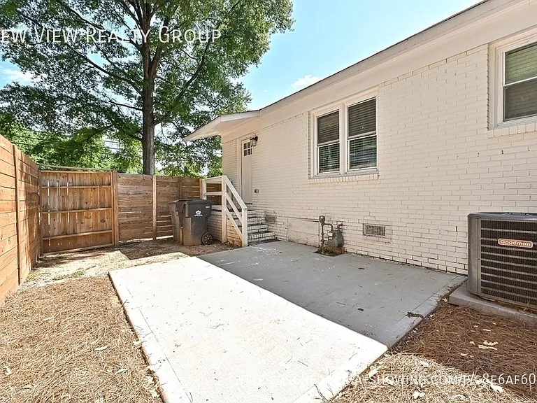1801 Lasalle St — Photo 15