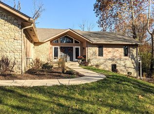 2801 Saddle Club Rd, Greenwood, IN 46143