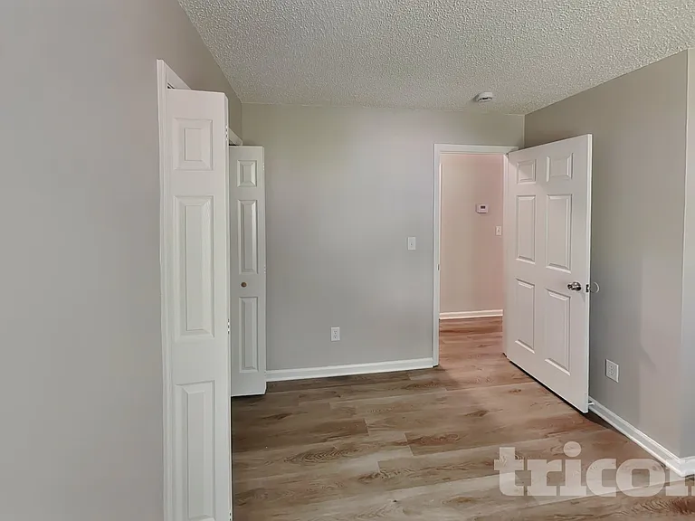 2104 David Earl Dr — Photo 14