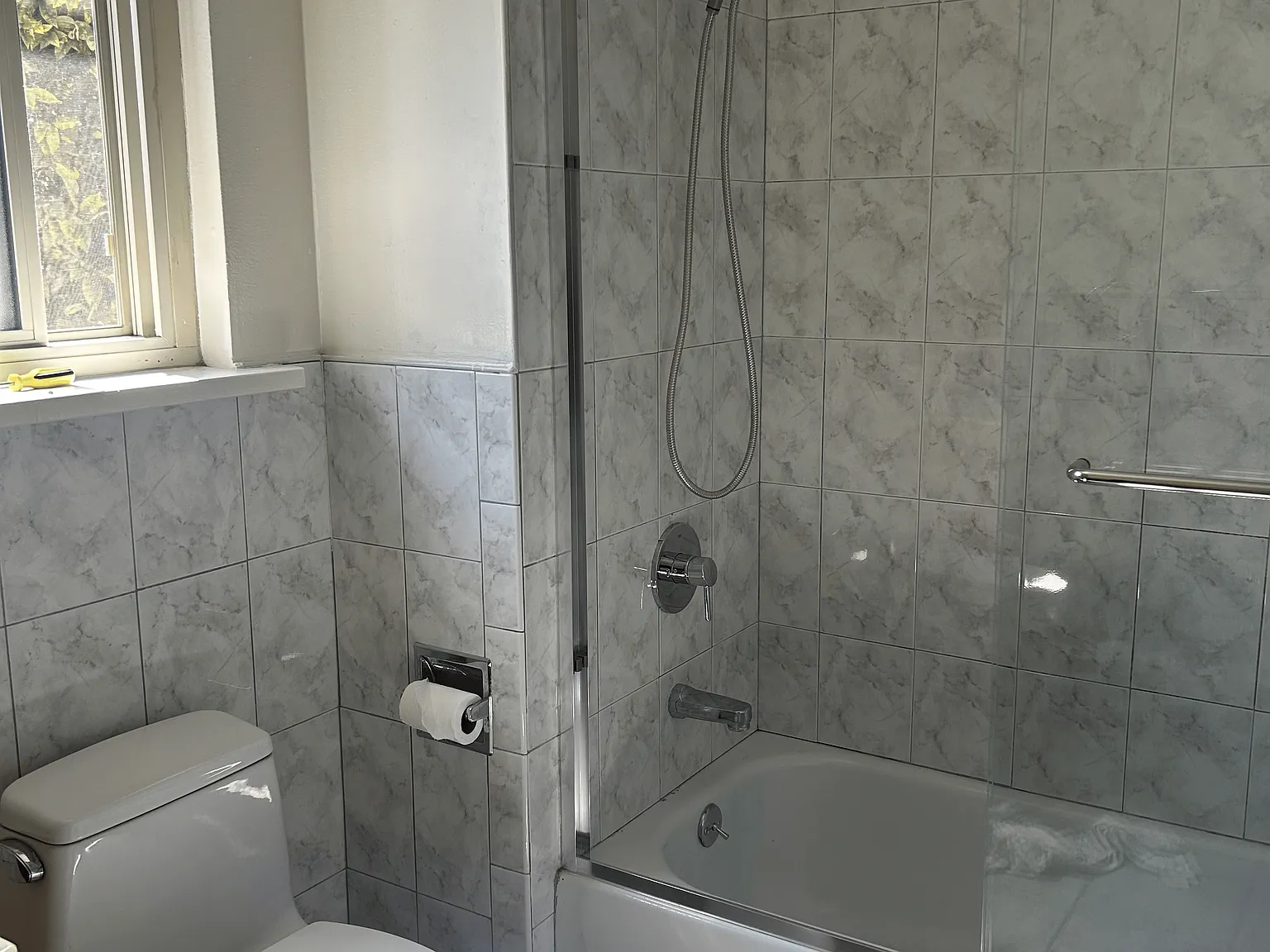 1 bed, 850 sqft, $2,600 — Photo 3
