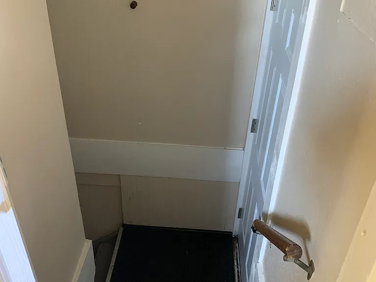 317 Grand Ave — Photo 10