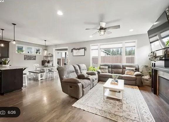 3rd image of 6106 NE 134th St