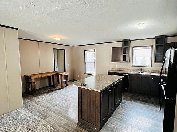 5th image of 9211 Casa Dr