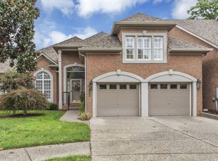 1002 Golf Club Ln E, Hendersonville, TN 37075