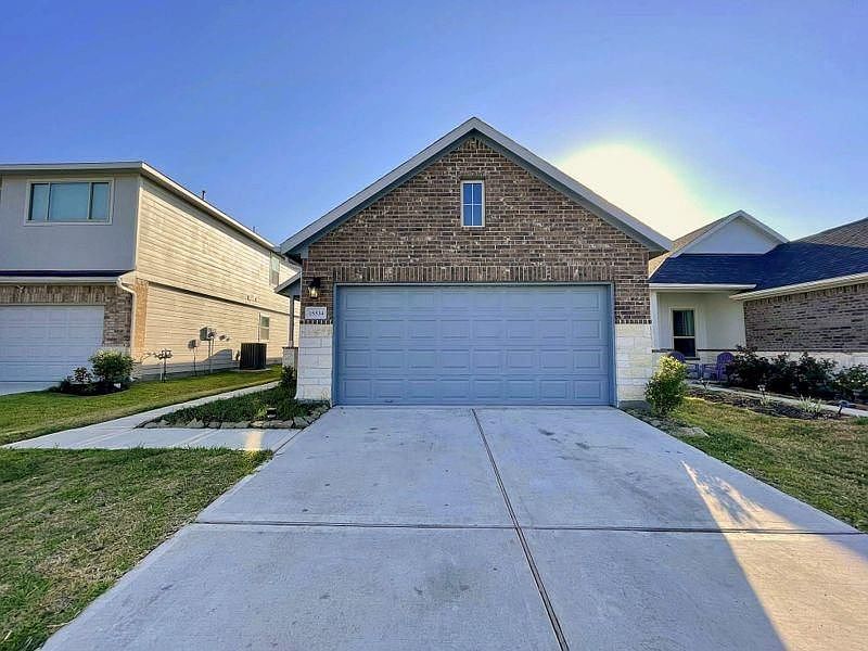 1st image of 15534 Bollardpoint Ln
