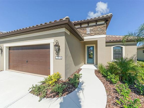 3rd image of 216 Capriana Ct
